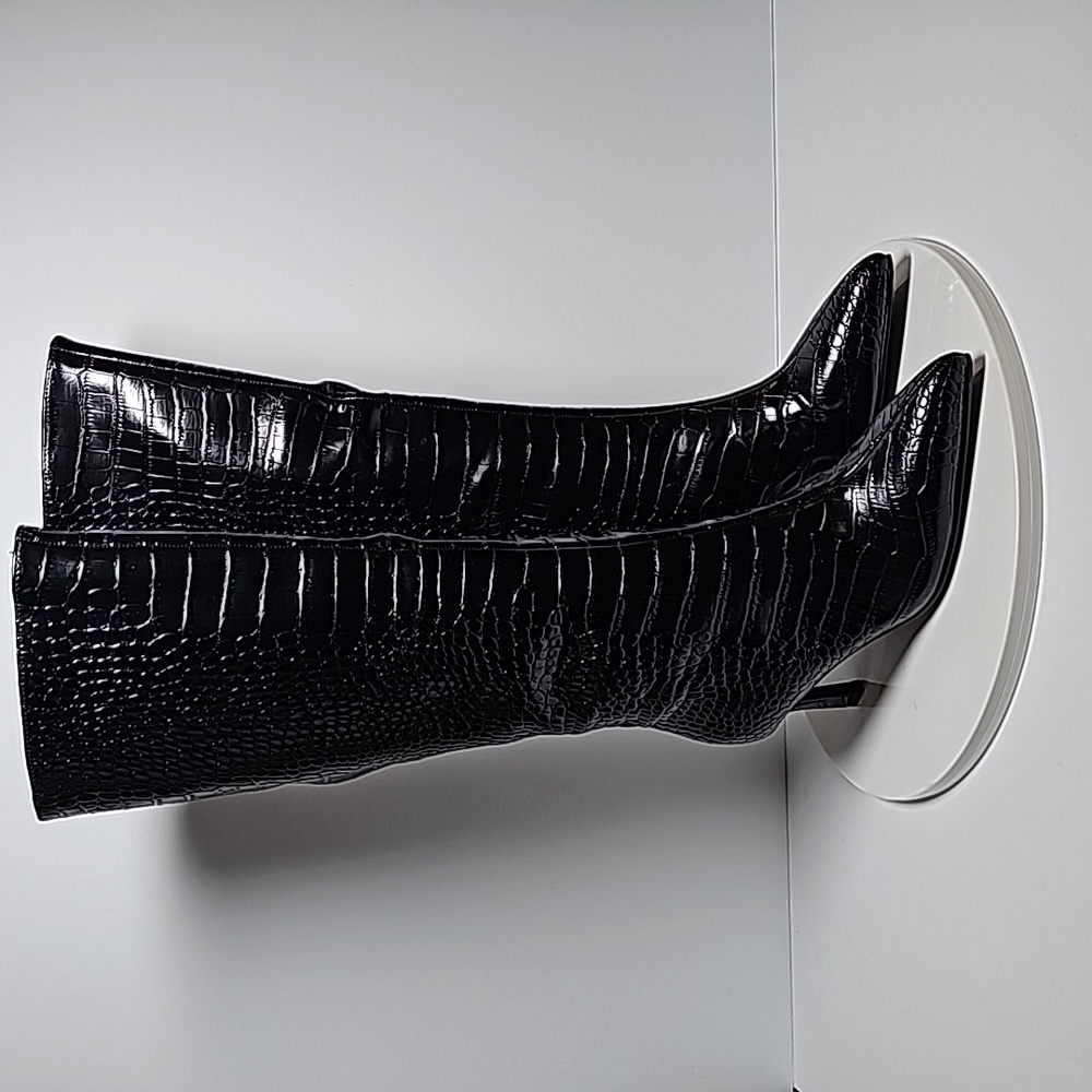 NWOT Steve Madden Lavan Knee High Boots 6 Black Croc Vegan Leather Kitten Heel